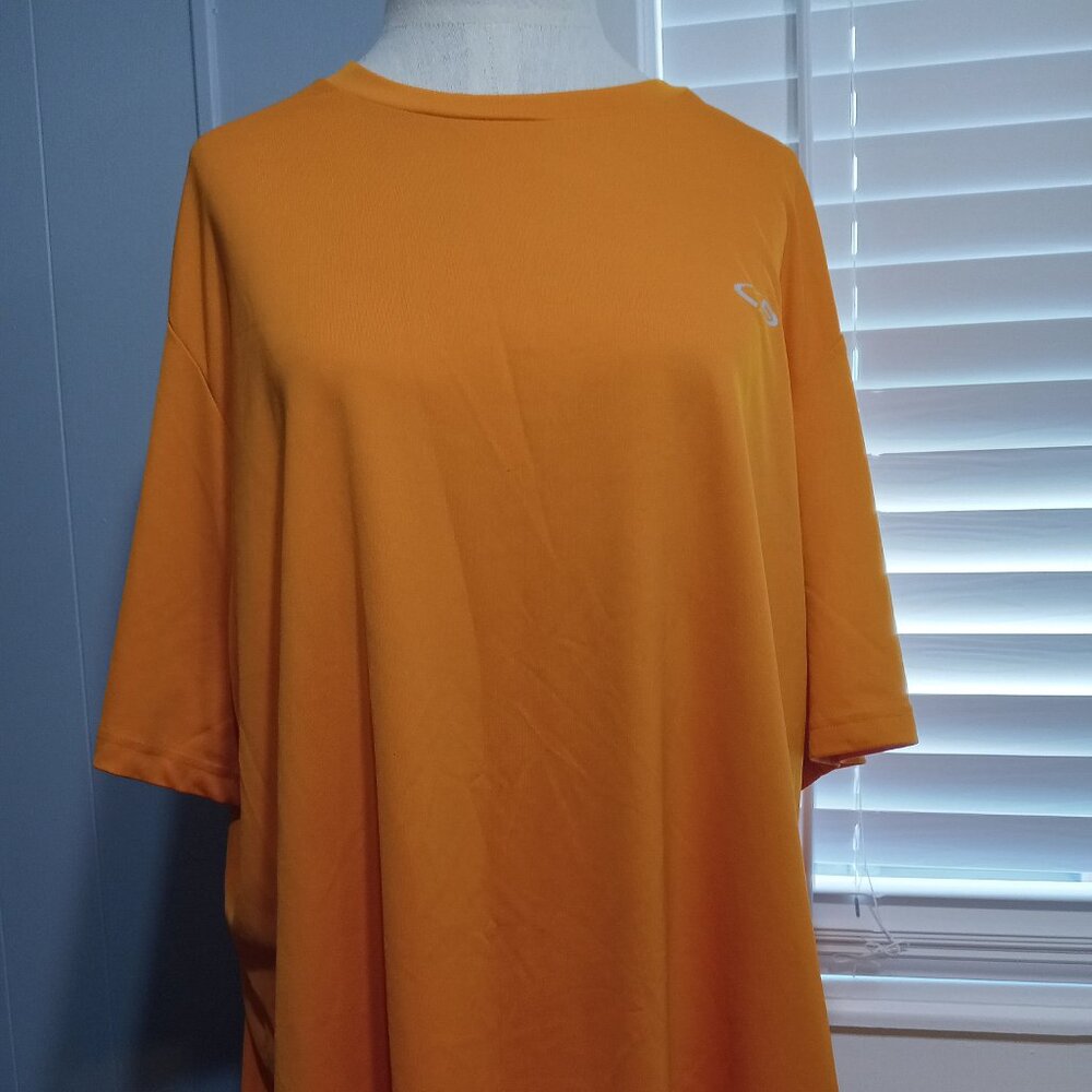 Champion Duo Dry Orange Men's Size XL Short Sleeves.    T1